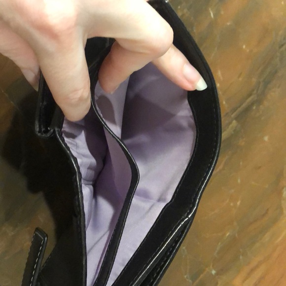 Coach Wallet - Picture 4 of 4